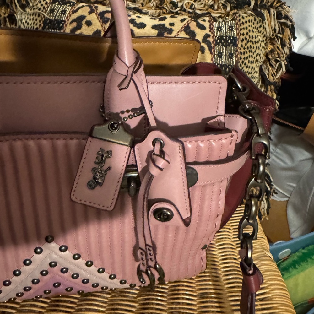Coach Double Swagger w/ Colorblock Quilting & Rivets in Dusty Rose Multi - Picture 3 of 10